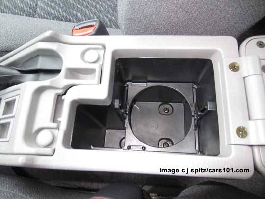 center cupholder, 2000 subaru outback sport