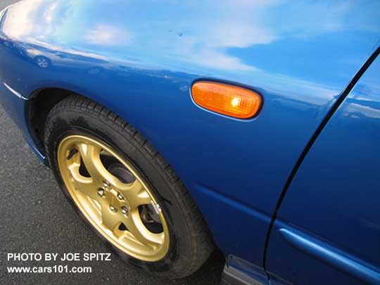 1998 Subaru Impreza 2.5RS side marker turn signal lamp, left side shown.  Photo taken Nov 2016