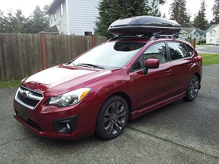 Impreza 2.0i sport with roof rack cargo box