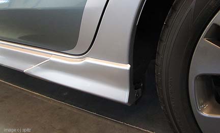 closeup of optional aero splash guard on 2014, 2013, 2012 subaru impreza sport, front shown