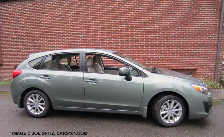 side view 2014 jasmione green subaru impreza 5 door