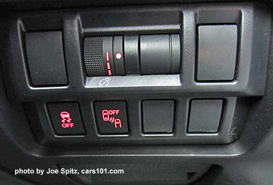 2017 Subaru Impreza Sport driver's controls