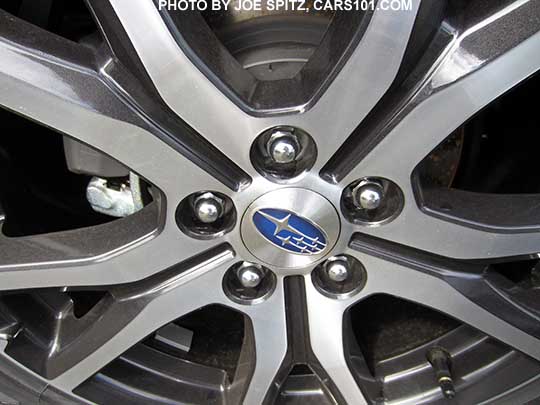 closeup of the 2017 Subaru Impreza Limited 17" machined alloy wheel