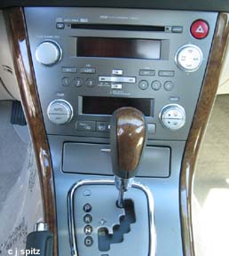 2007 Subaru interior wood trim