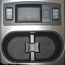 notice the high/low heated seat buttons