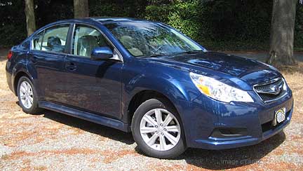 azurite blue pearl Premium 2010 sedan, side view