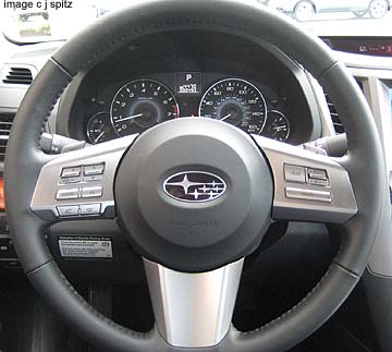 3 spoke steering wheel