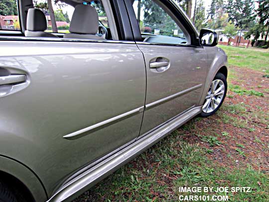 2014 subaru legacy optional body side moldings