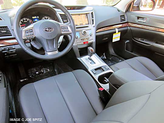 2014 subaru legacy limited with navigation