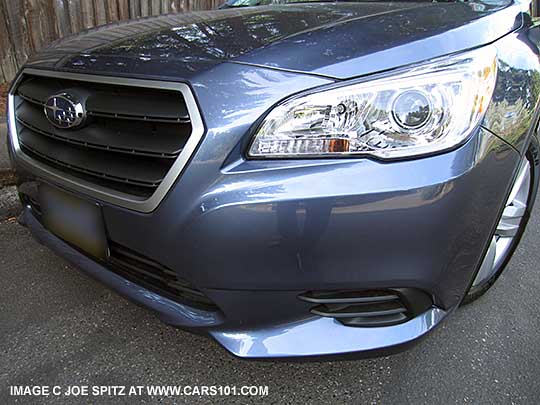 2.5i Legacy gray front grill, twilight blue