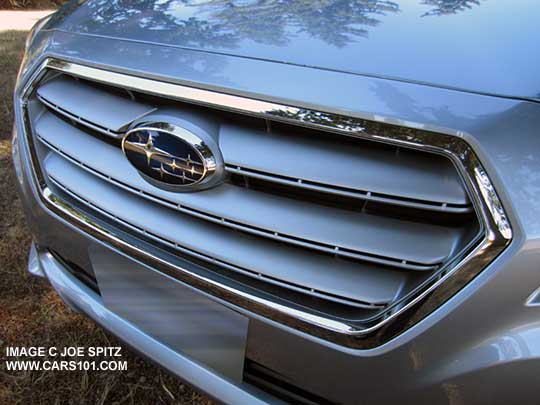 Legacy 2.5i Premium painted front grill
