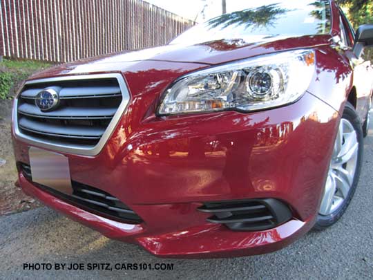 close-up of the 2015 Legacy 2.5i  headlight with silver inner surround
