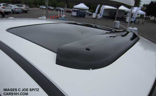 2015 Subaru Legacy optional moonroof air deflector