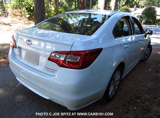 rear view crystal white 2015 Legacy