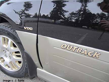 subaru outback and vdc logos