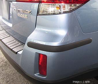 optional rear bumper corner moldings