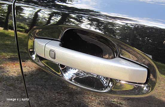 outback silver door handle, limited special appearance package