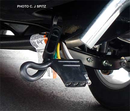 2013 subaru trailer hitch comes wired with 4 prong plug