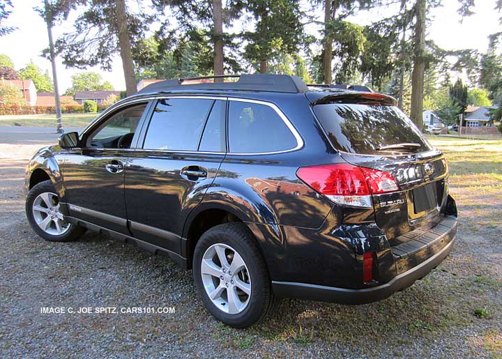 2013 outback, rear view, deep indigo pearl