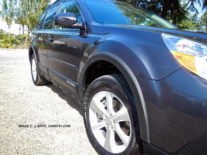 2013 Outback with optional wheel arch moldings and body side moldings