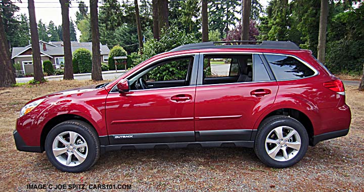 SIDE VIEW 2014 VENETIAN RED SUBARU OUTBACK LIMITED