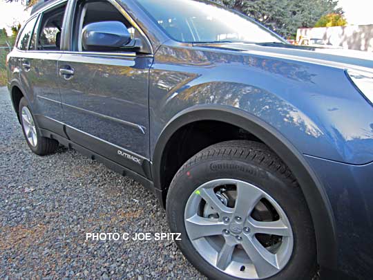 wheel arch and body side moldings 2014 subaru outback twlight blue