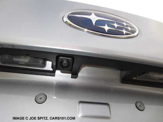 2015 subaru outback rear view camera mounted to the left center of the  rear gate