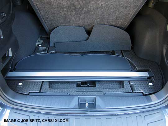 2016, 2015 Outback with cargo cover being stored under the rear cargo floor
