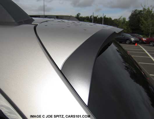 2015 Outback rear spoiler has a black trailing edge