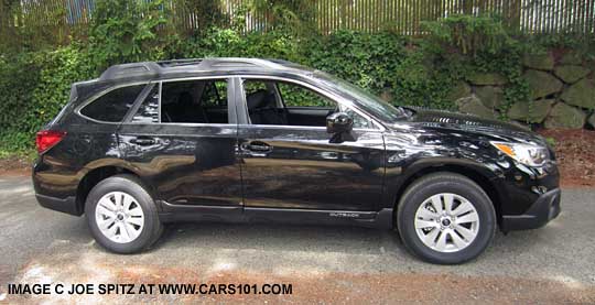 passenger side view Crystal Black 2015 Subaru Outback Premium