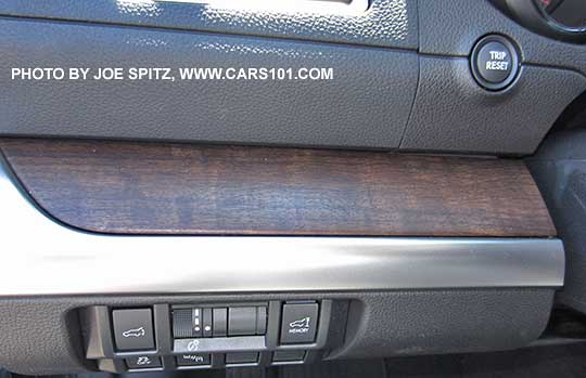 2016 Outback Limited wood dash trim