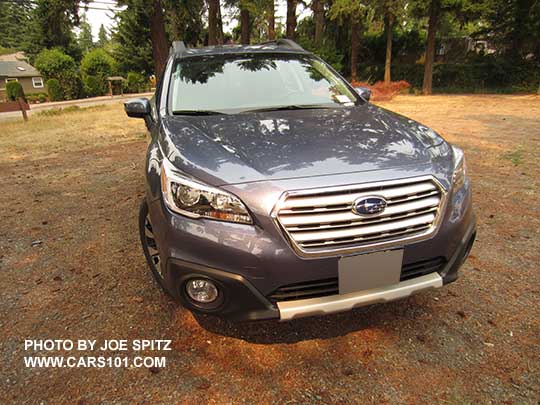 2016 Subaru Outback Limited front view