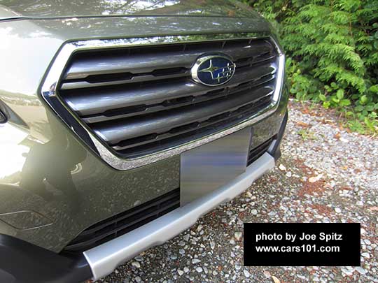 2017 Outback Touring solid gray front grill (Touring model only)