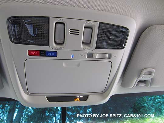 2017 Subaru Outback overhead console with Starlink, power moonroof, and sunglass holder.