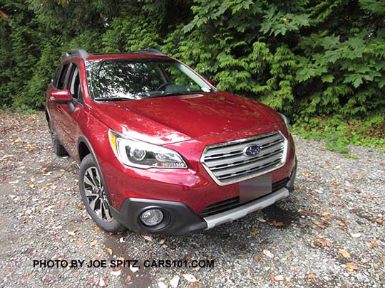2017 Subaru Outback Limited front view