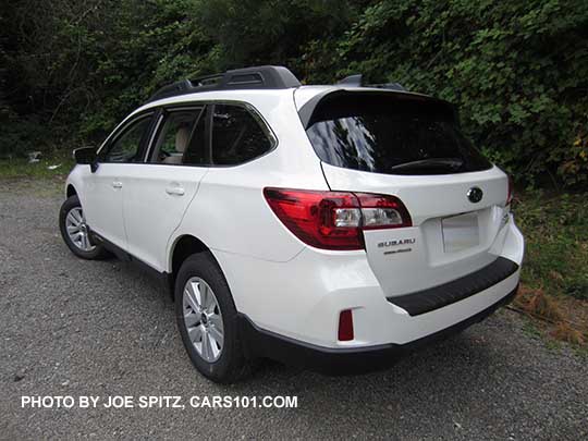 2017 Crystal White Subaru Outback Premium, optional rear bumper cover