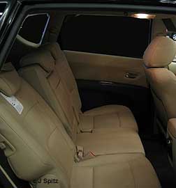 Subaru B9 Tribeca middle seats recline too