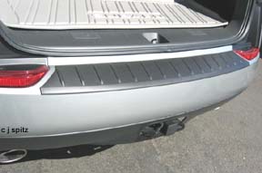 B9 Tribeca rear bumper cover, trailer hitch, cargo tray