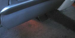 Subaru Tribeca interior courtesy lights when the back doors are open