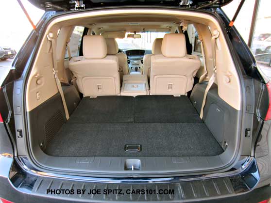 subaru tribeca cargo area with seats folded down