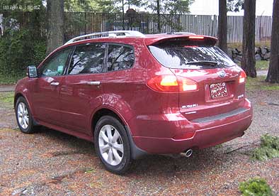 2010 Tribeca rear view