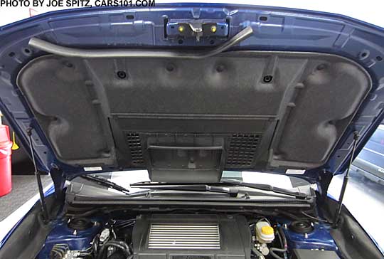 wrx underhood cover and hood gas struts