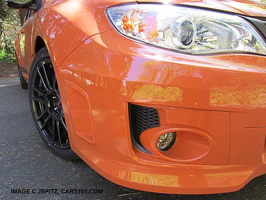 2013 subaru sti special edition se fog light