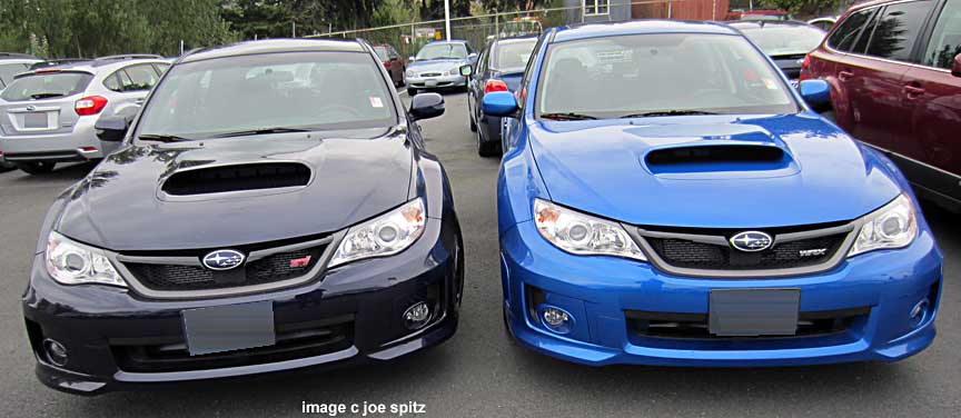 2014 wrx and sti side by side, wr blue, plasma blue