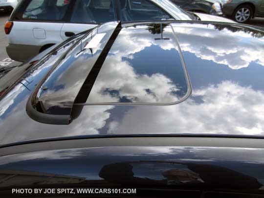 2015 WRX and STI moonroof air deflector, dark gray